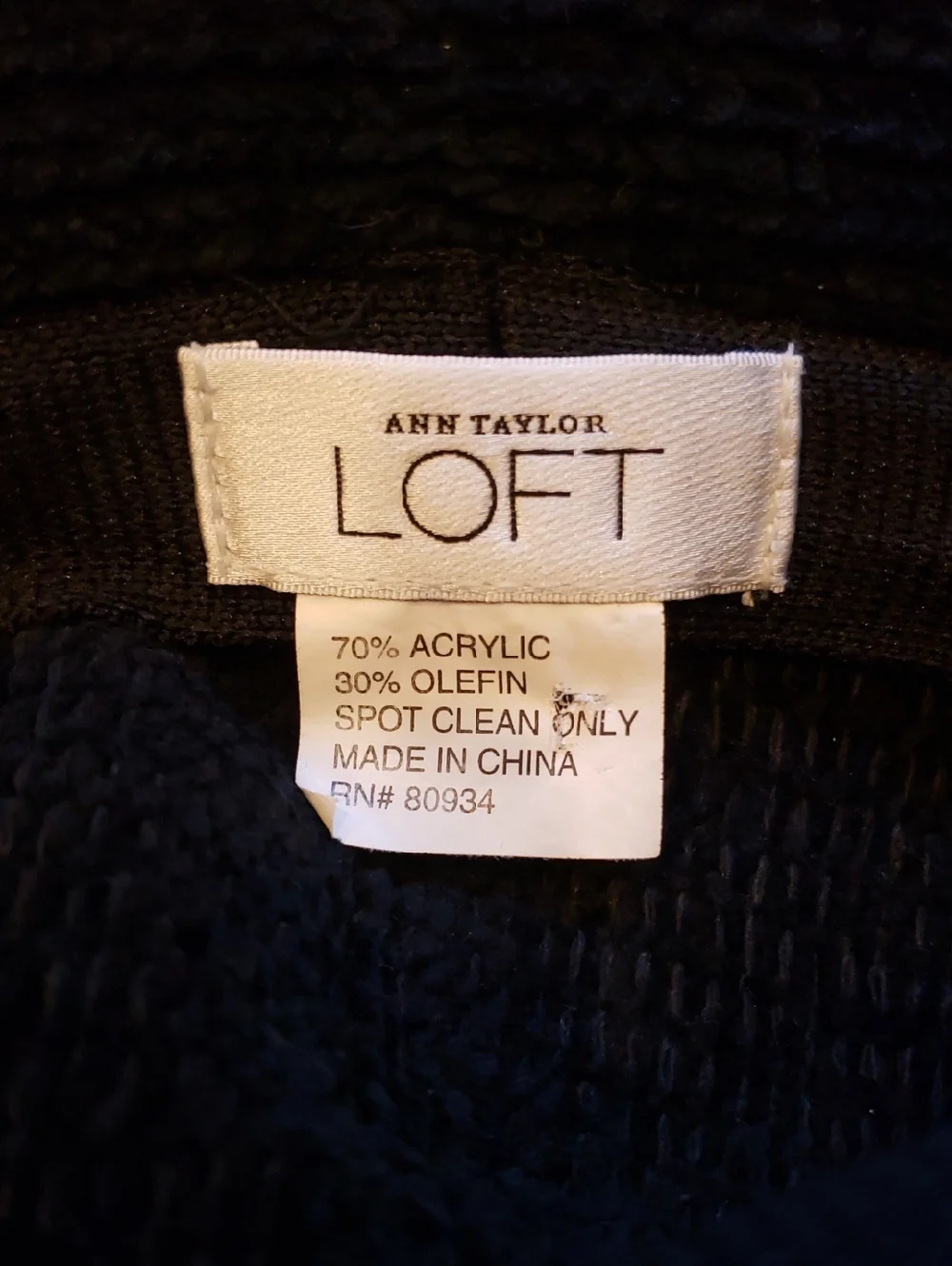 LOFT Ann Taylor women's Black Bucket Hat. Chenille like fabric